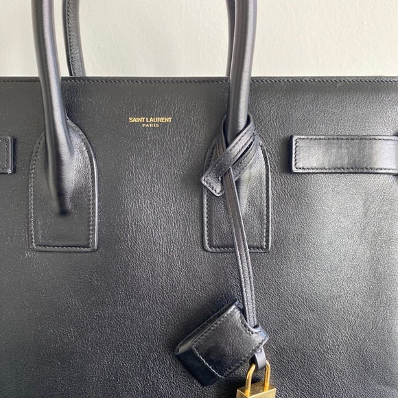 YSL Sac de Jour - Picture 4 of 7